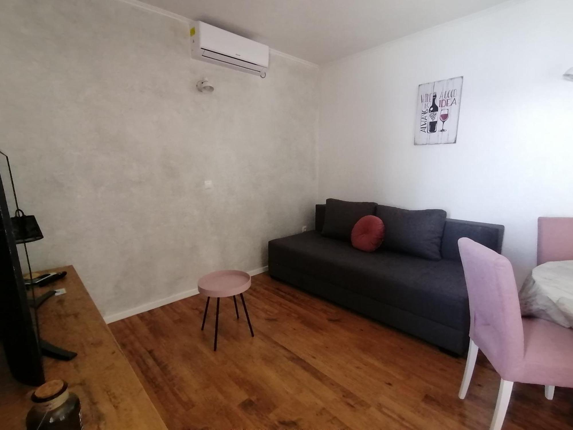 Apartmani Mares - 20 M From The Beach Brela Quarto foto